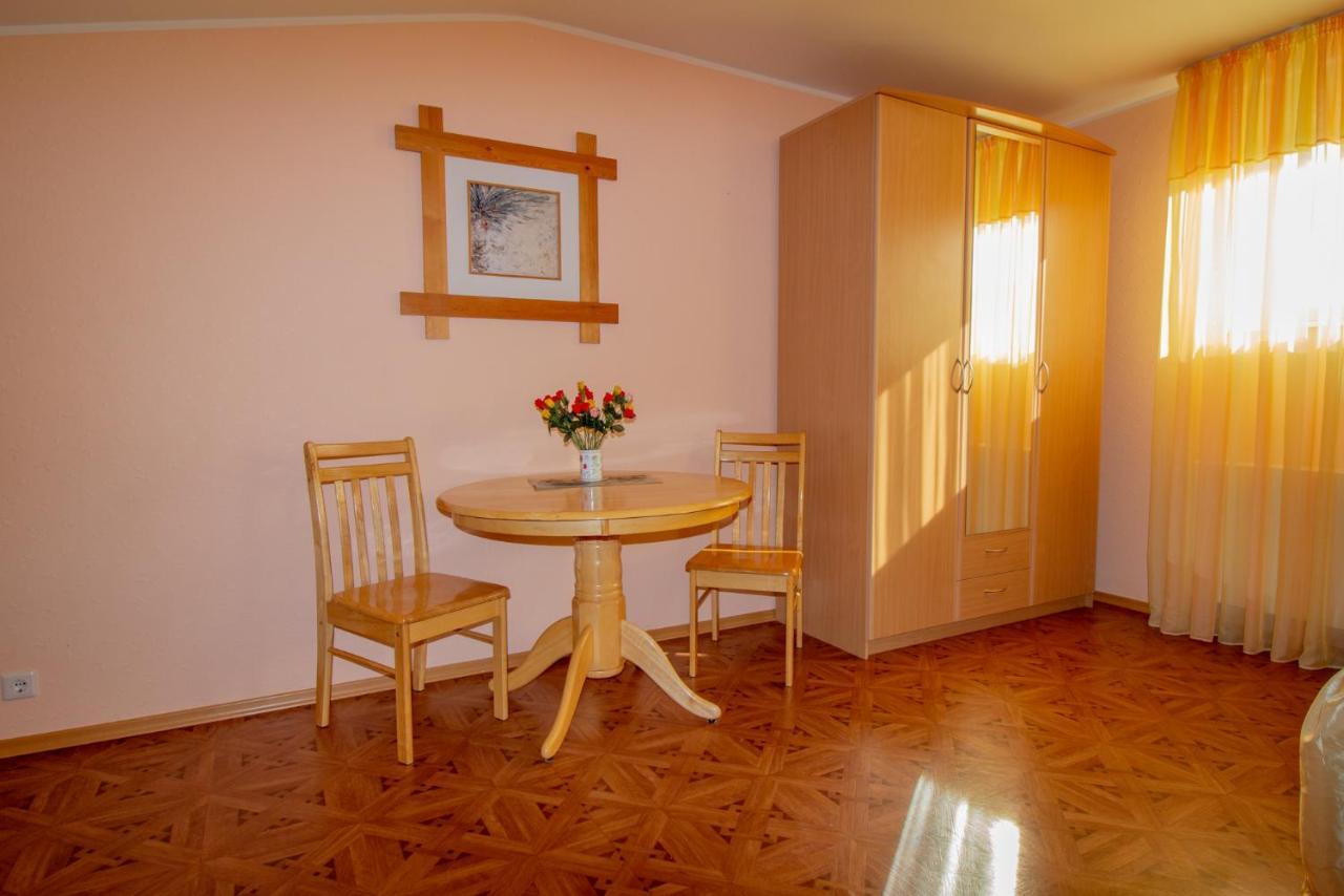 Fortuna Apartments パルヌ エクステリア 写真
